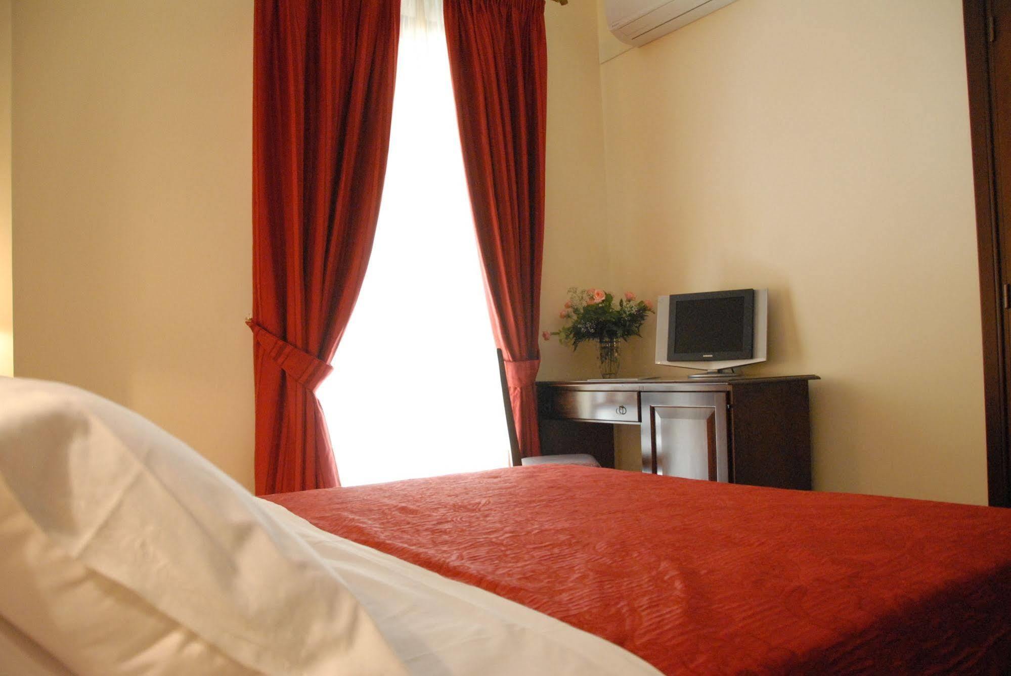 Garibaldi Relais 3*